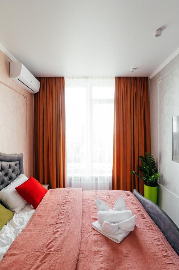 Pearl Premium Apartments 4 Киев Екстериор снимка